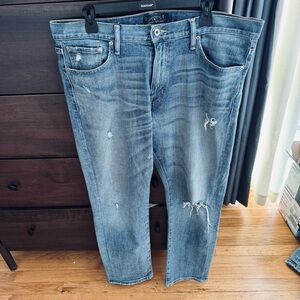 Men's Lucky Brand Light Blue Distressed Jeans 410 Fit